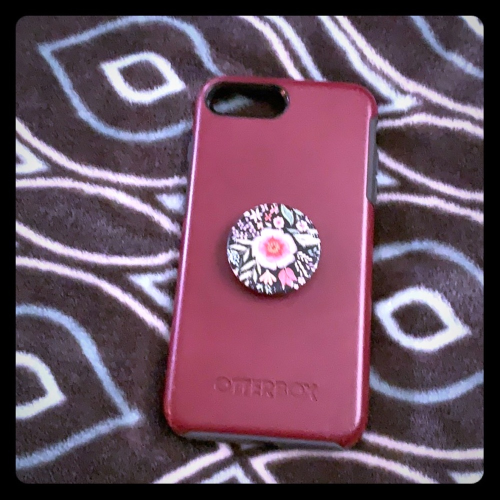 Cute iPhone 6, 7 and 8 Plus Otterbox case:)